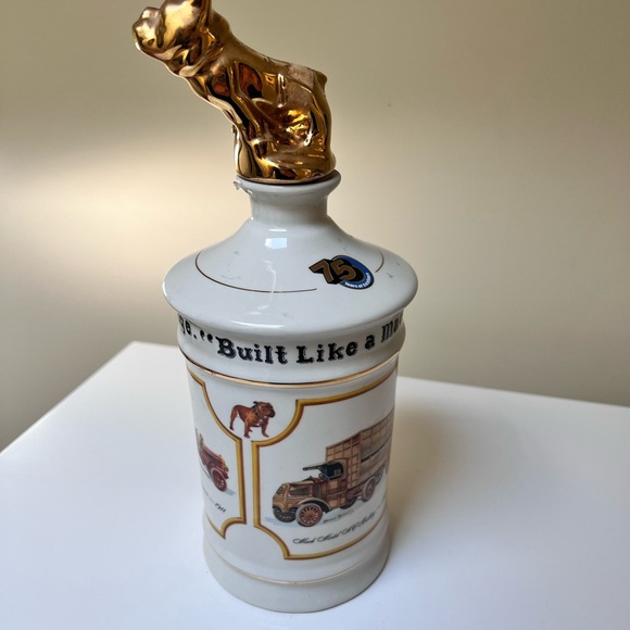 Mack Trucks Vintage Ceramic Wild Turkey Decanter with Gold Bulldog Topper - Picture 10 of 15